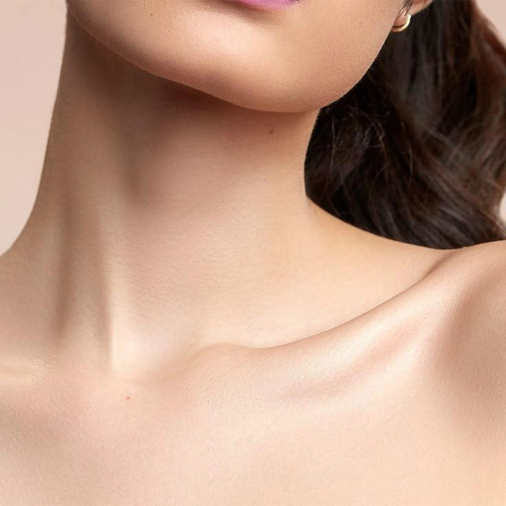 Nefertiti Neck Lift Treatment